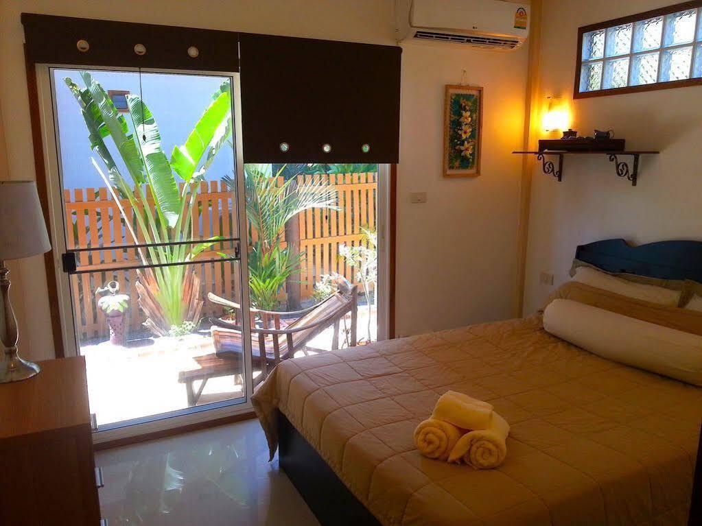 Villa Ayutthaya At Kantiang Bay Koh Lanta Exterior photo
